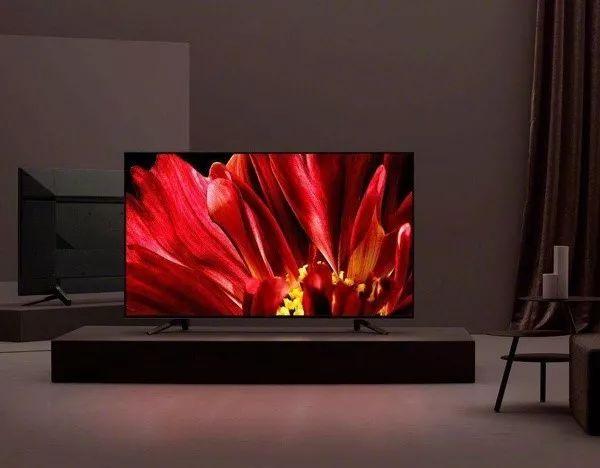 Sony's New Sensor Improves Autofocus Speed 